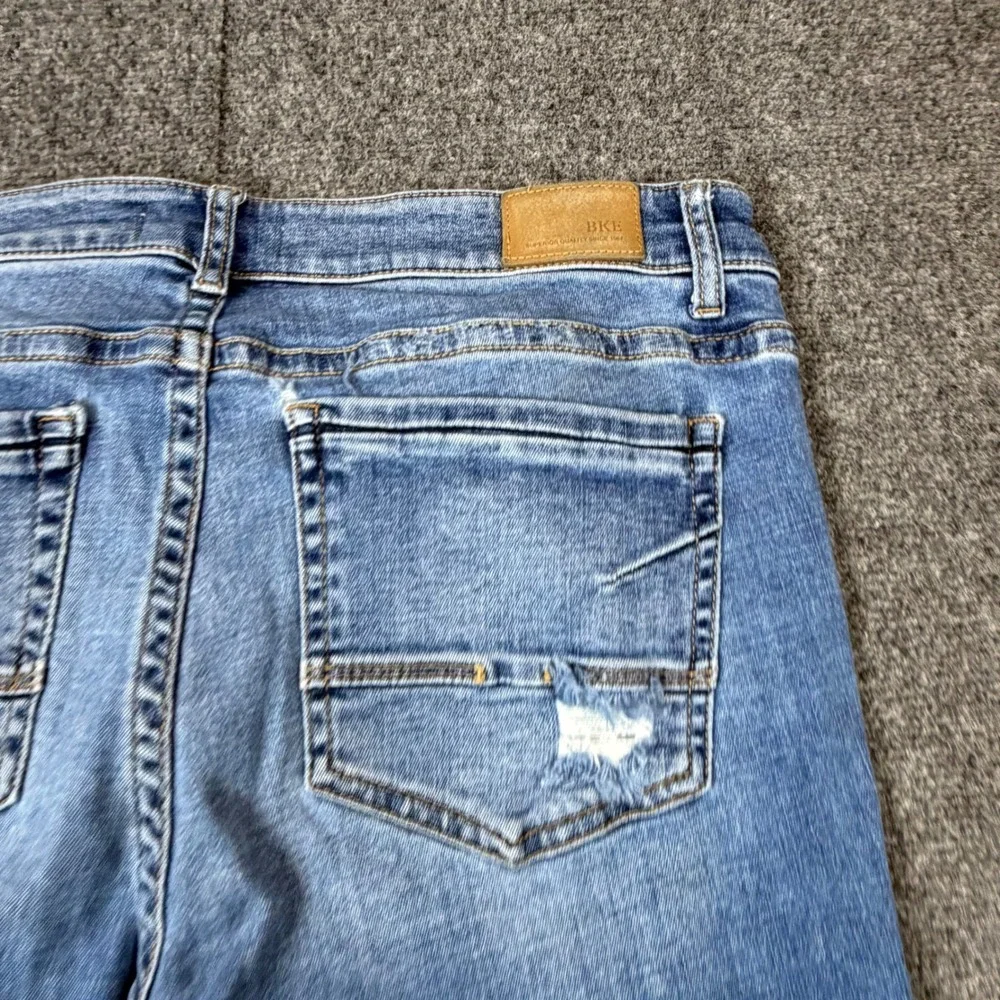 VTG BKE Payton Mid-Rise Bootcut Jeans Blue Distressed Denim Size 33x31.5 Mens